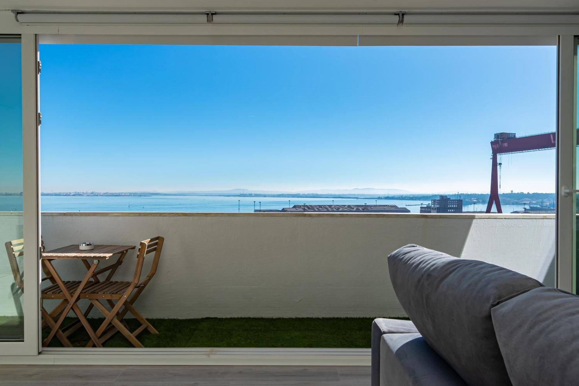 Cacilhas Riverview! Almada Luaran gambar