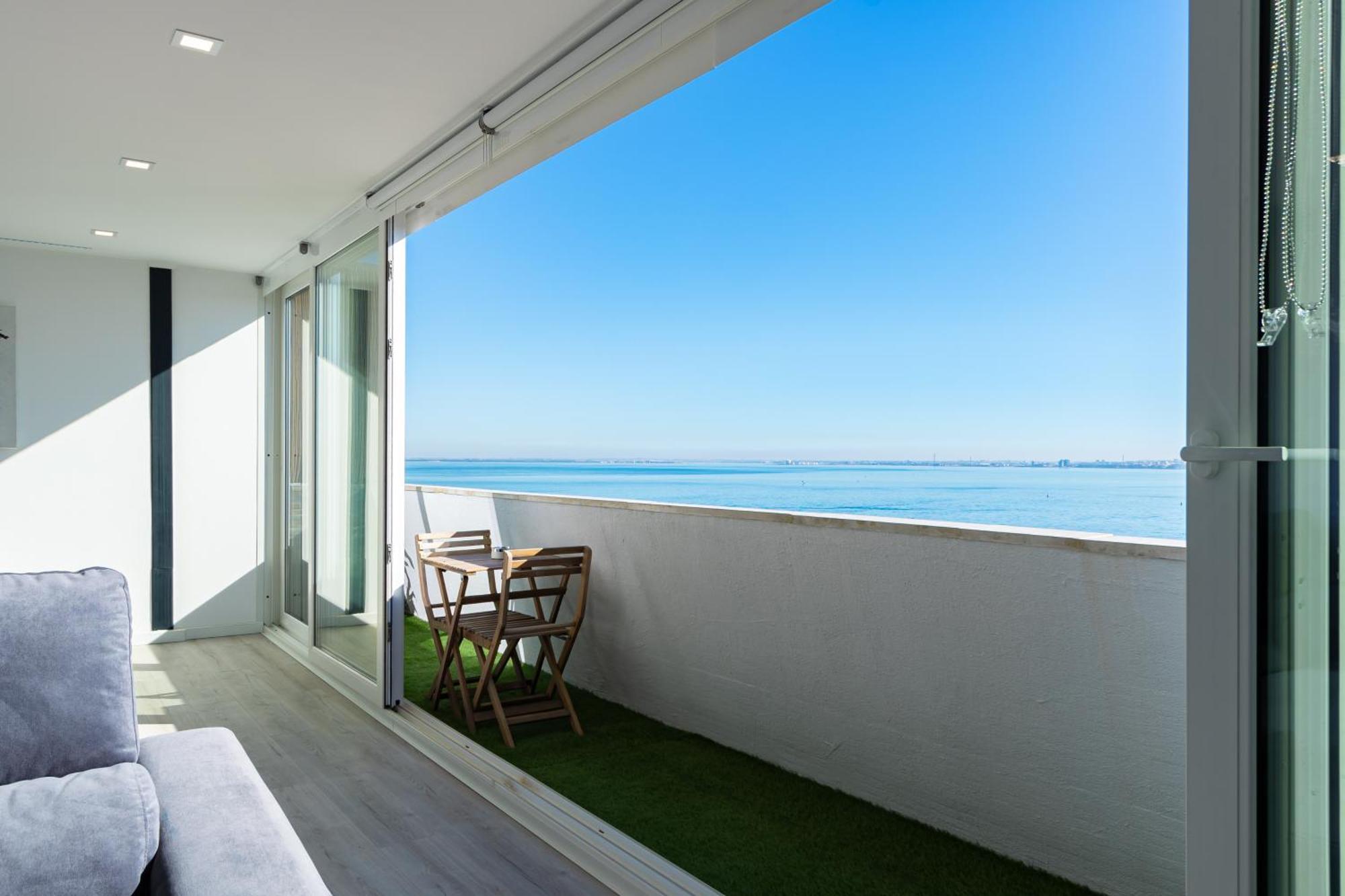 Cacilhas Riverview! Almada Luaran gambar